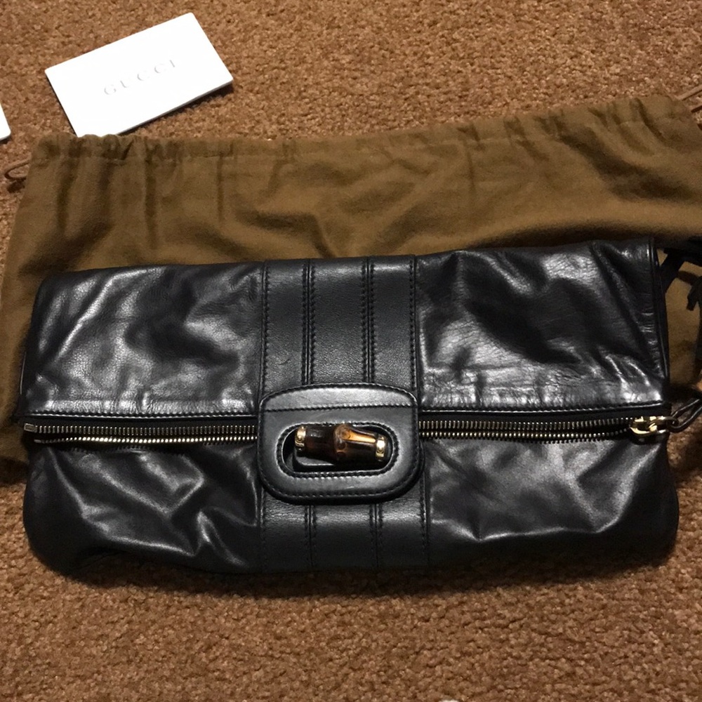 100% Auth Gucci Lucy Black Calfskin Leather Clutch